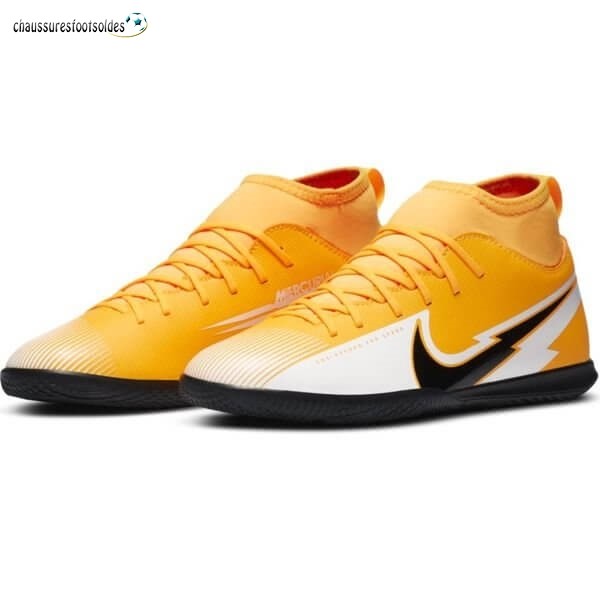 Nike Crampon De Foot Mercurial Superfly 7 Club Enfants IC Daybreak Orange Noir Blanc