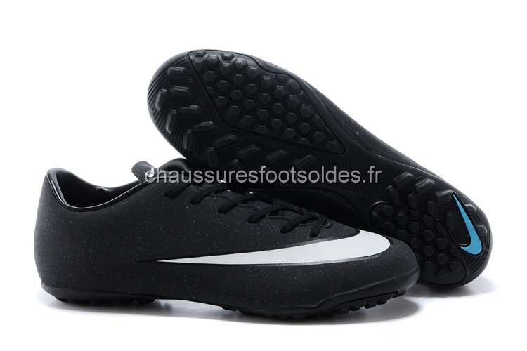 Nike Crampon De Foot Mercurial Victory CR7 Enfants TF Noir Blanc