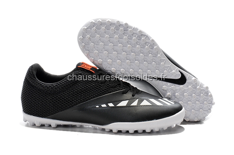 Nike Crampon De Foot MercurialX Pro TF Noir Blanc