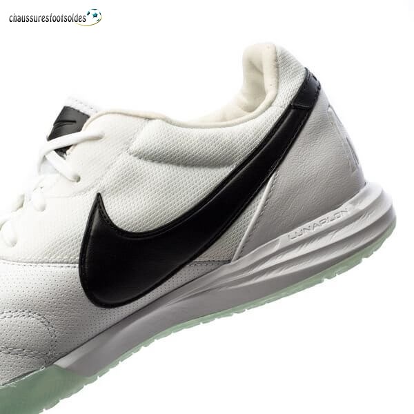 Nike Crampon De Foot Premier II Sala IC Blanc Noir