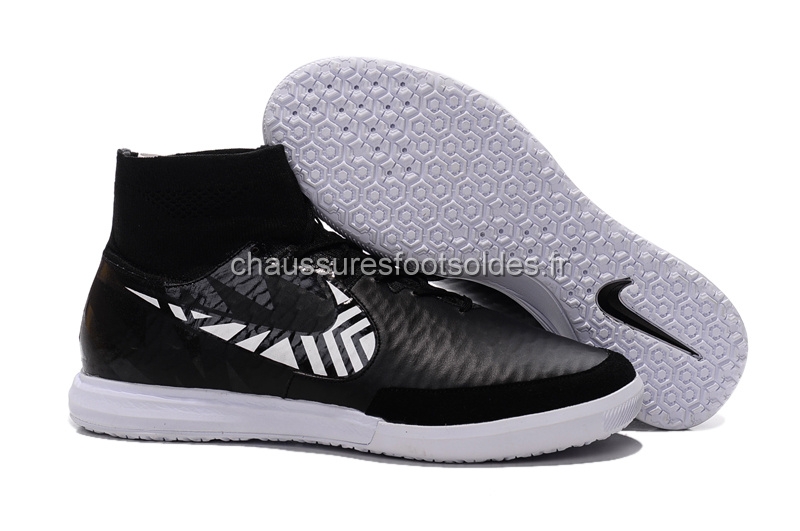 Nike Crampon De Foot MagistaX Proximo INIC Noir
